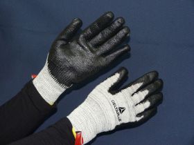 Gants anti-coupure enduction nitrile indice 4.4.4.4 Taille 6